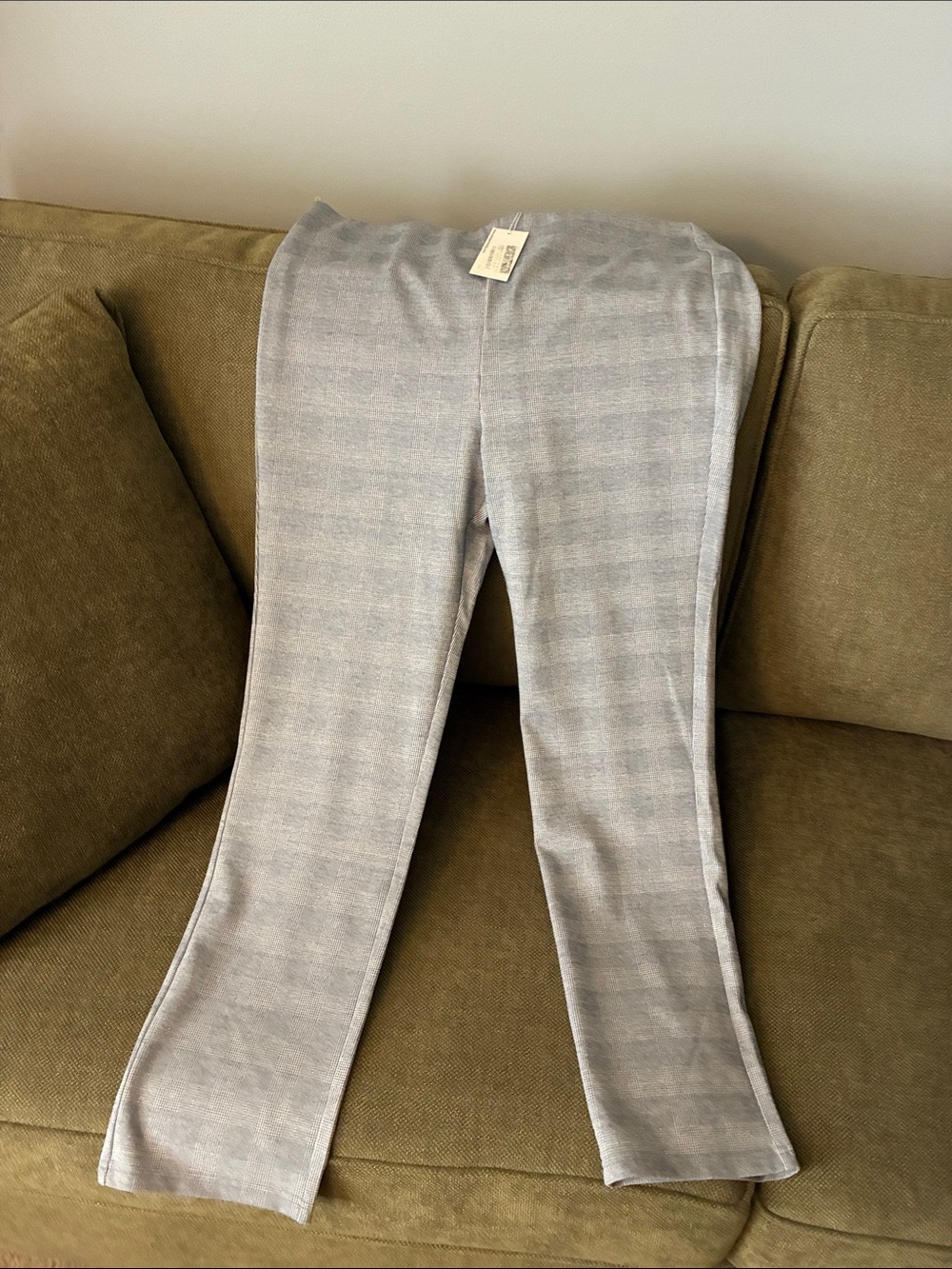 Jean Pierre Klifa women’s Light Gray Knit Pants - Classic Comfort